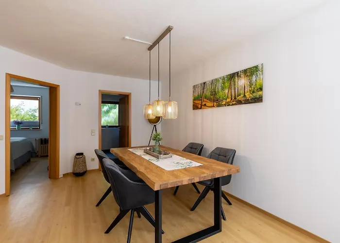 Hambach Waldschloessl Neustadt an der Weinstraße